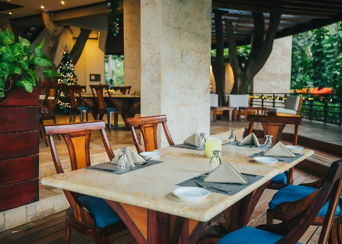 Hotel Bosque Del Mar 5*